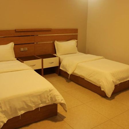 الفخامة الماسية للوحدات السكنية المفروشة Aparthotel Sidi Hamzah Екстериор снимка