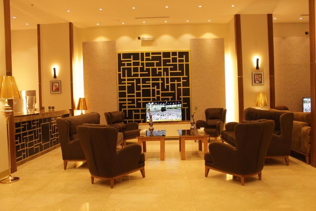 الفخامة الماسية للوحدات السكنية المفروشة Aparthotel Sidi Hamzah Екстериор снимка