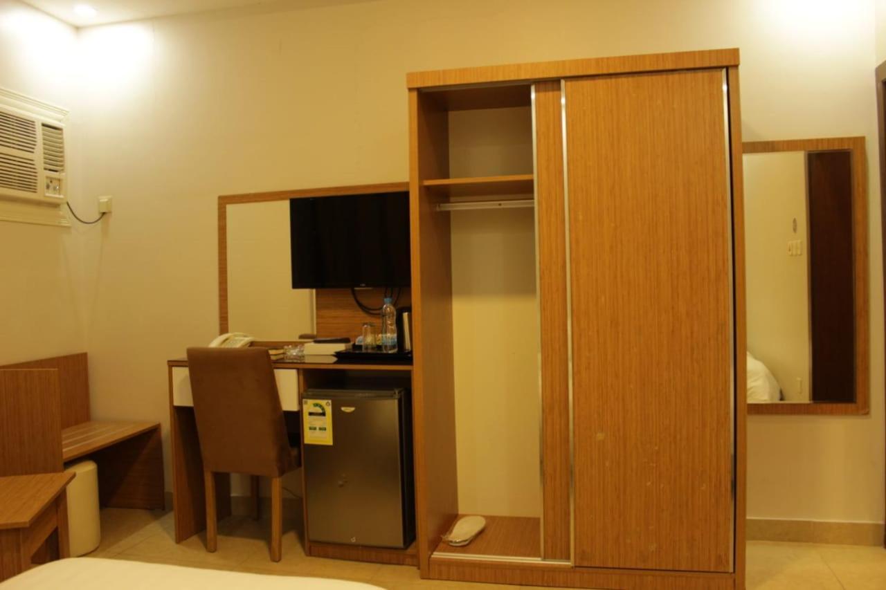 الفخامة الماسية للوحدات السكنية المفروشة Aparthotel Sidi Hamzah Екстериор снимка